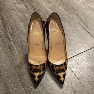 Christian Louboutin pumps/heels